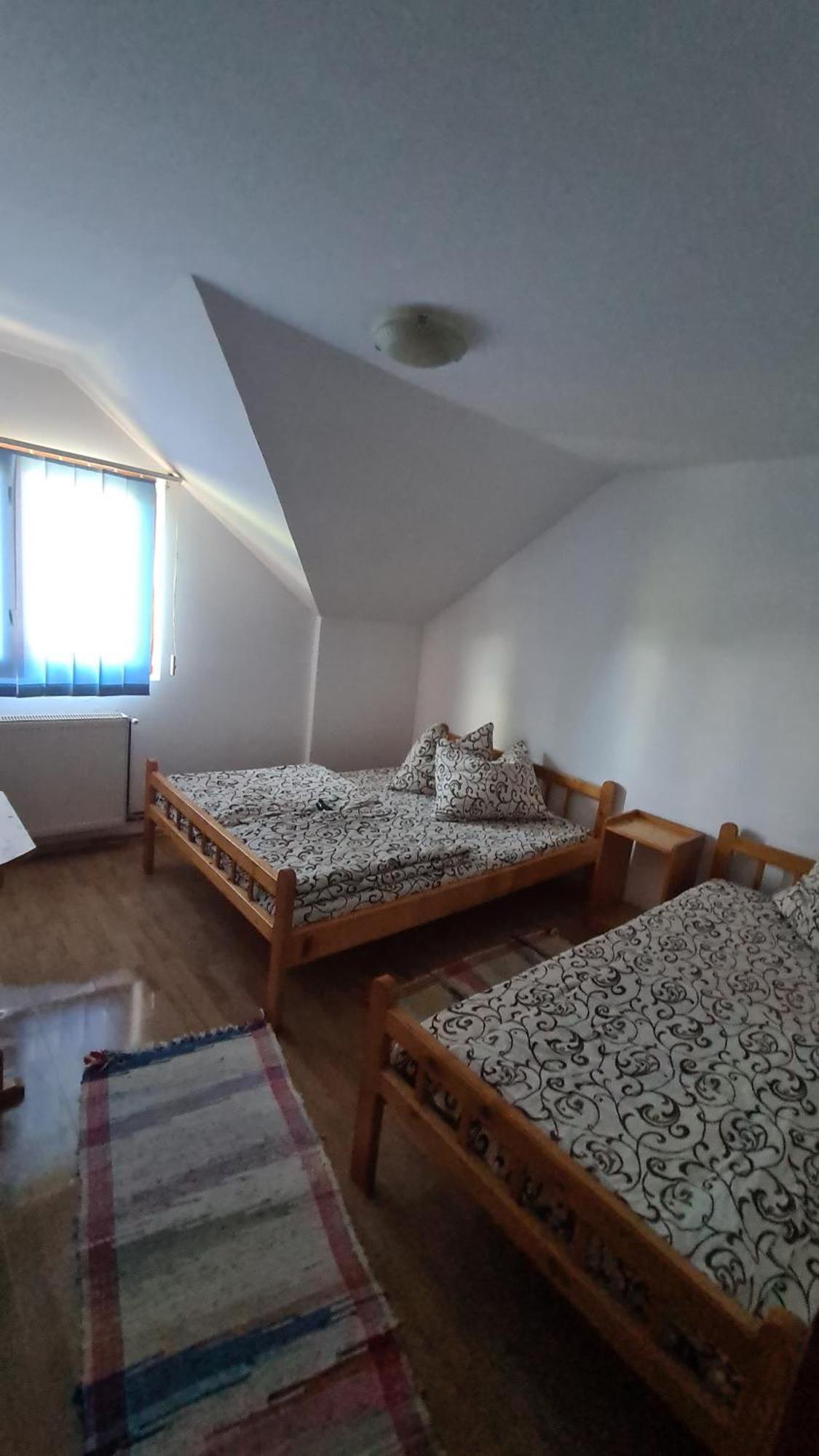 Eszter Panzio Bed and Breakfast Praid Εξωτερικό φωτογραφία